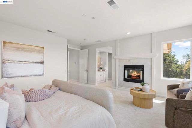 47849 Avalon Heights Ter, Fremont, CA 94539