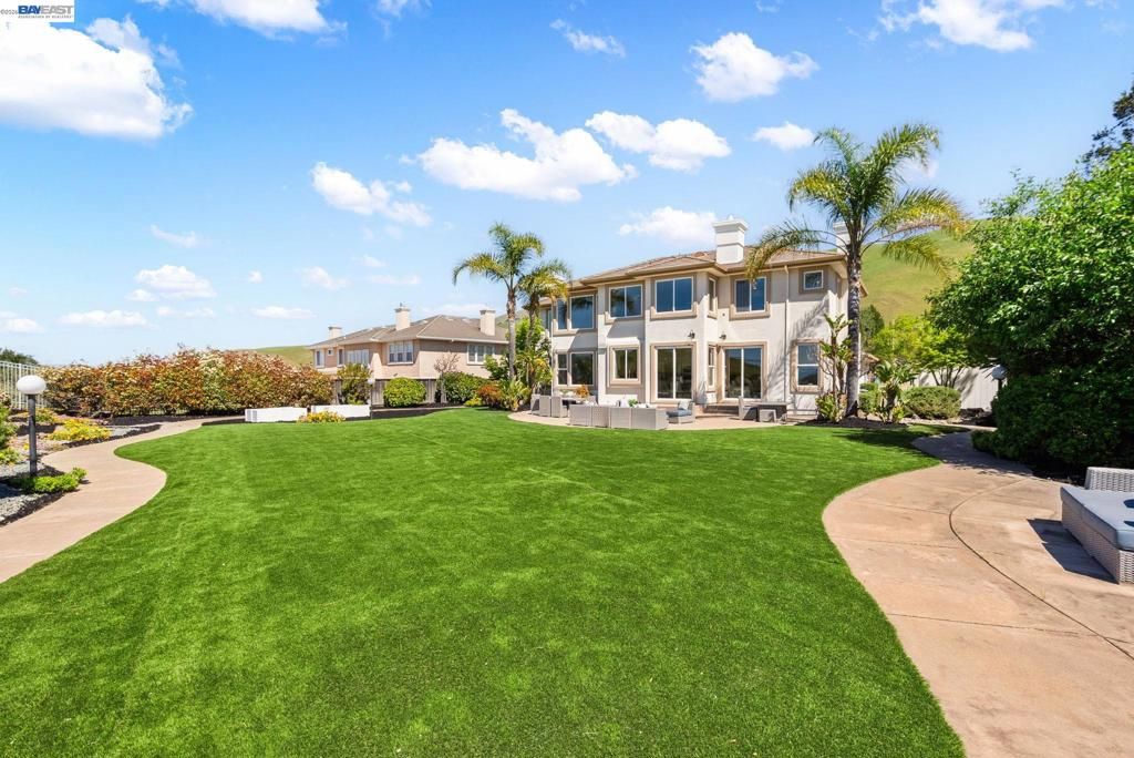 Image 44 of property listing at 47849 Avalon Heights Ter, Fremont, CA 94539