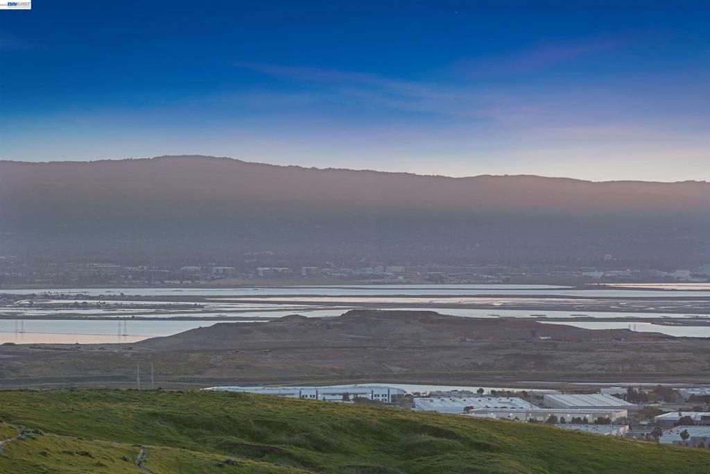 Image 46 of property listing at 47849 Avalon Heights Ter, Fremont, CA 94539