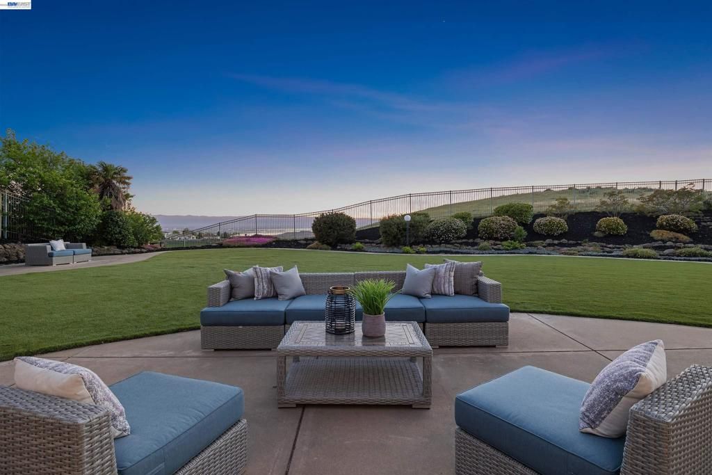 Image 50 of property listing at 47849 Avalon Heights Ter, Fremont, CA 94539