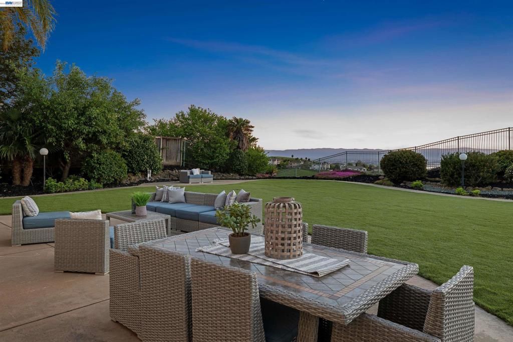 Image 51 of property listing at 47849 Avalon Heights Ter, Fremont, CA 94539