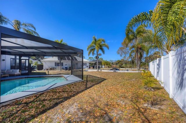 4760 MEREDITH LANE, Sarasota, FL 34241