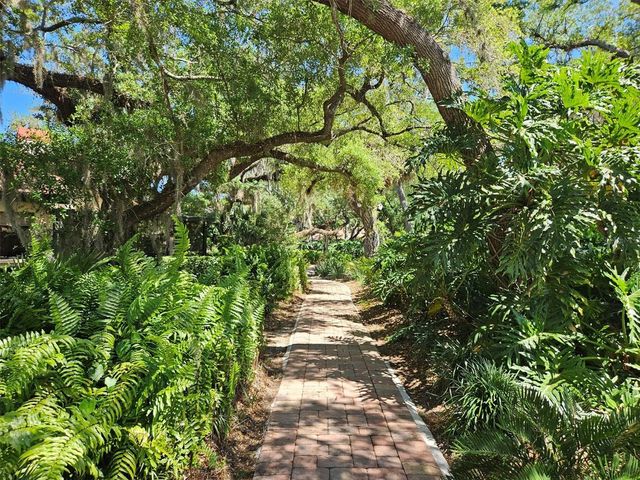 4760 MEREDITH LANE, Sarasota, FL 34241