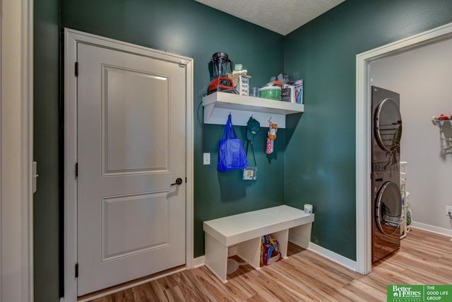 11961 S 113 Avenue, Papillion, NE 68046