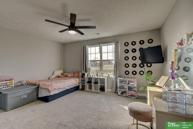 11961 S 113 Avenue, Papillion, NE 68046