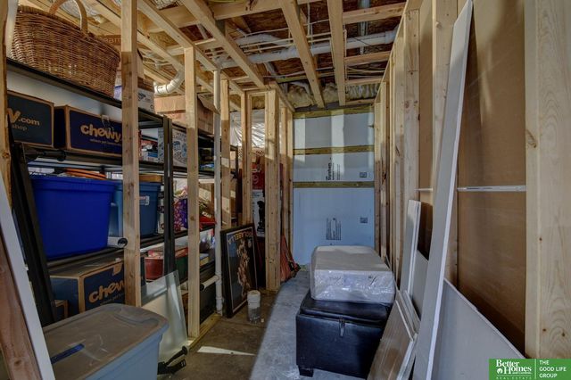 11961 S 113 Avenue, Papillion, NE 68046