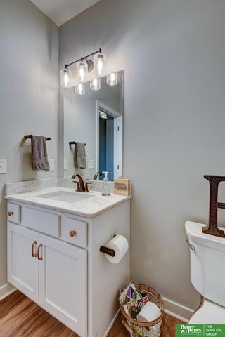 11961 S 113 Avenue, Papillion, NE 68046