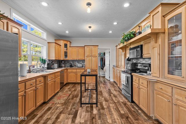 1560 Fountaintown Road, Beulaville, NC 28518