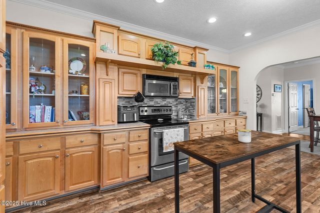 1560 Fountaintown Road, Beulaville, NC 28518