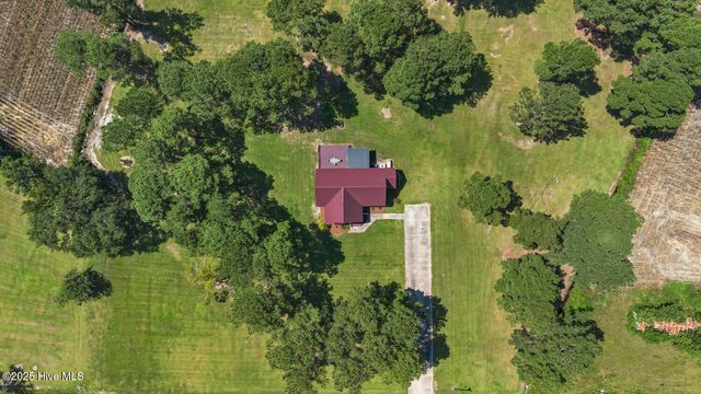 1560 Fountaintown Road, Beulaville, NC 28518
