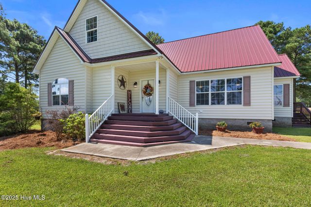 1560 Fountaintown Road, Beulaville, NC 28518