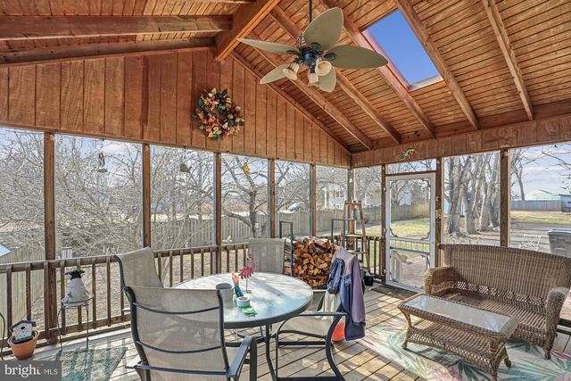 12607 FITZWATER DR, Nokesville, VA 20181