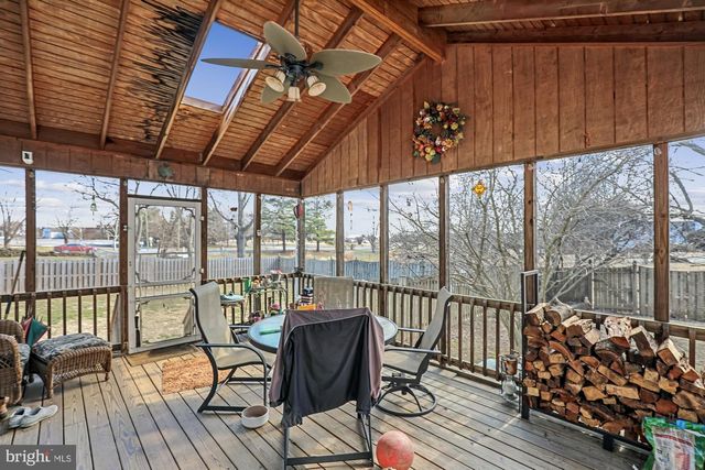 12607 FITZWATER DR, Nokesville, VA 20181