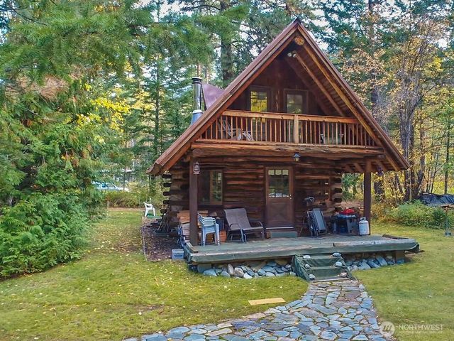 26 Mercer Road, Mazama, WA 98833