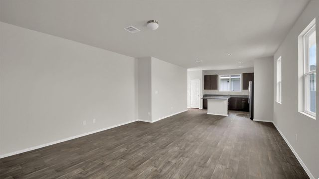 126 Huckleberry LN, Elgin, TX 78621