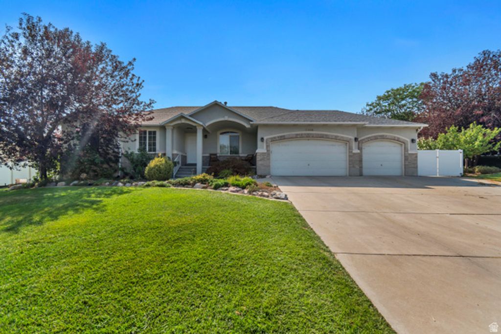 11438 S 4380 W, South Jordan, UT 84009 — exterior