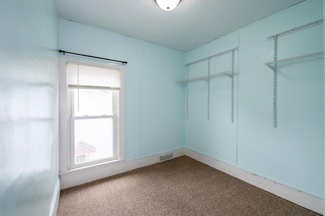 318 HUDSON AVENUE, Oshkosh, WI 54900