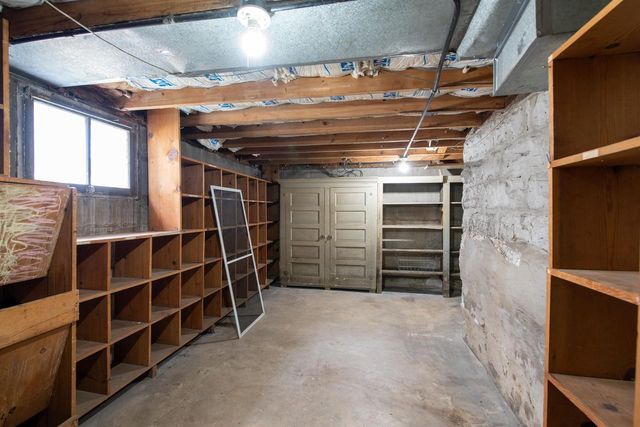 318 HUDSON AVENUE, Oshkosh, WI 54900