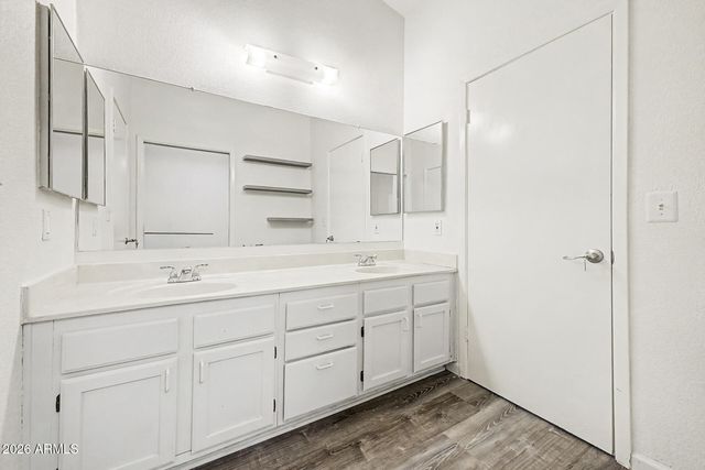 2315 W UNION HILLS Drive 120, Phoenix, AZ 85027