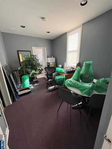 109 Wallington Avenue, Wallington, NJ 07057