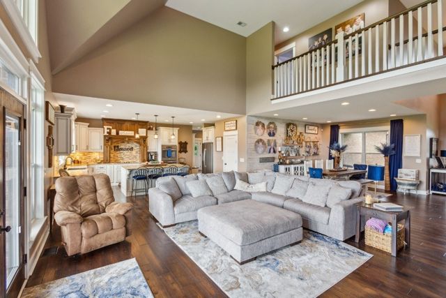 215 George Akins Rd, Westmoreland, TN 37186