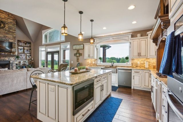 215 George Akins Rd, Westmoreland, TN 37186