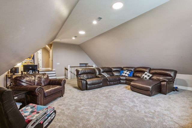 215 George Akins Rd, Westmoreland, TN 37186