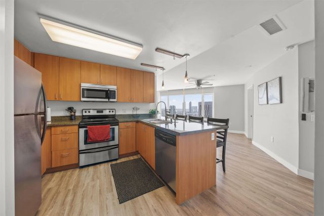1080 Park Blvd. 1602, San Diego, CA 92101