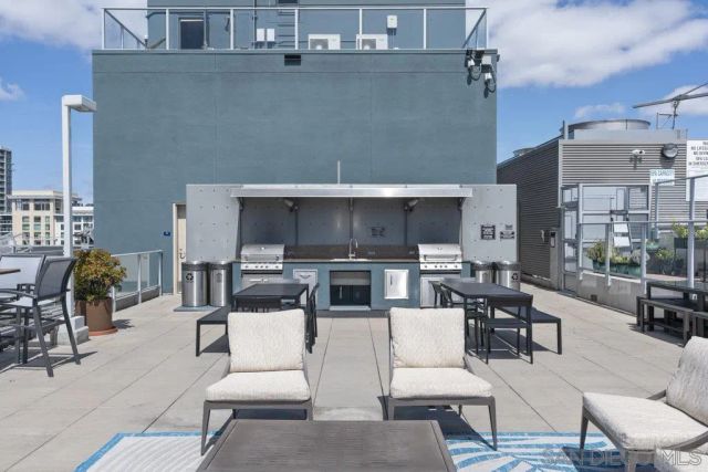 1080 Park Blvd. 1602, San Diego, CA 92101