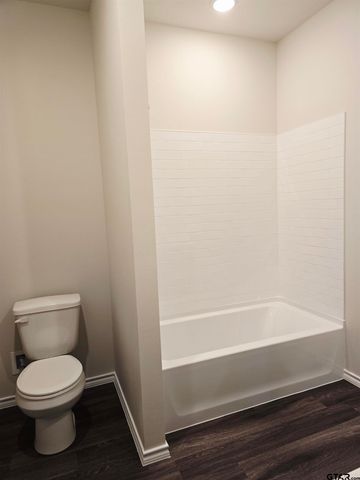 1110 Park Meadows Dr., Whitehouse, TX 75791