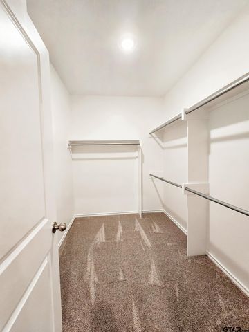 1110 Park Meadows Dr., Whitehouse, TX 75791