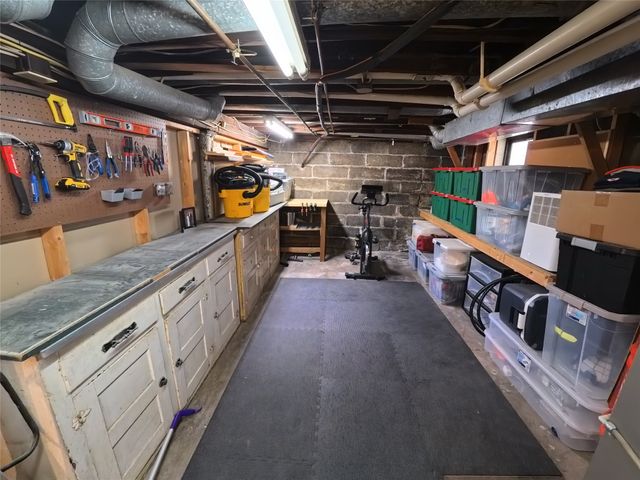 1357 W 9TH Street, Erie, PA 16502