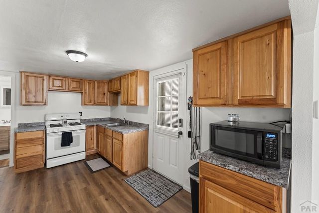 2801 E 12th St, Pueblo, CO 81001