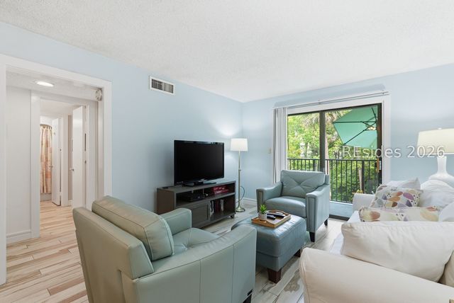 34 S Forest Beach Dr Apt C7, Hilton Head Island, SC 29928