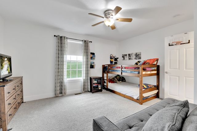 4267 Mount Zion Rd, Springfield, TN 37172