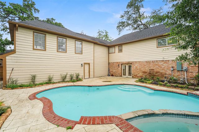 15027 Walters Road, Houston, TX 77068