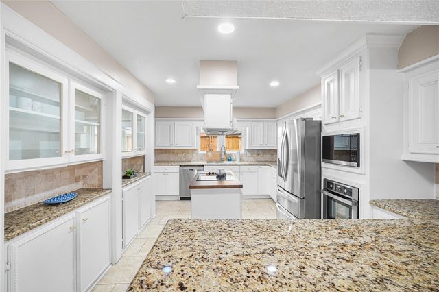 15027 Walters Road, Houston, TX 77068