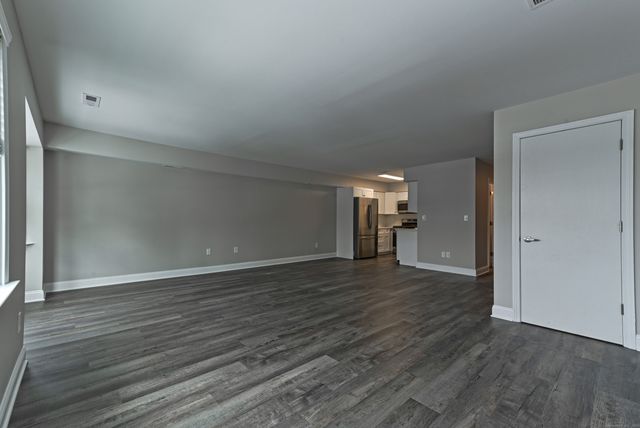 99 Cherry Street 1, Milford, CT 06460