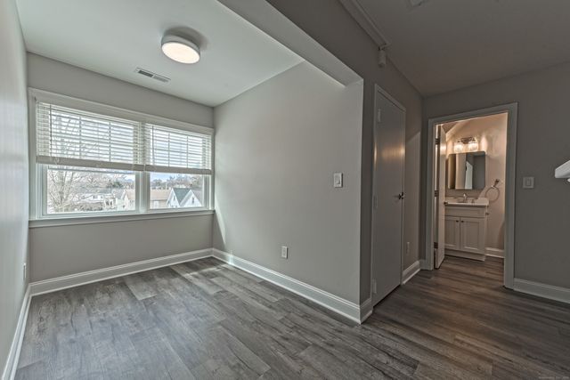 99 Cherry Street 1, Milford, CT 06460