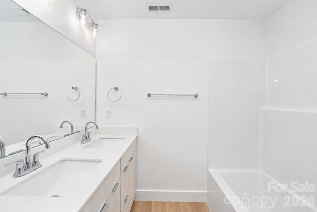 15 Bolton Street 8, Asheville, NC 28806