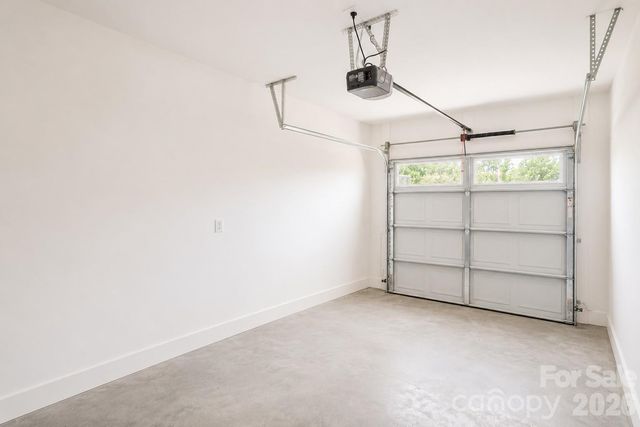 15 Bolton Street 8, Asheville, NC 28806