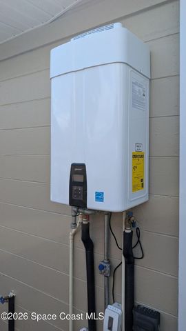 108 1st Street, Merritt Island, FL 32953