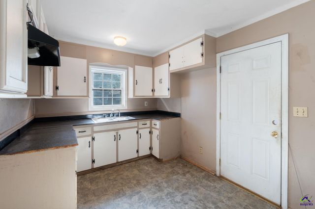 708 Princess Avenue, Fort Valley, GA 31030