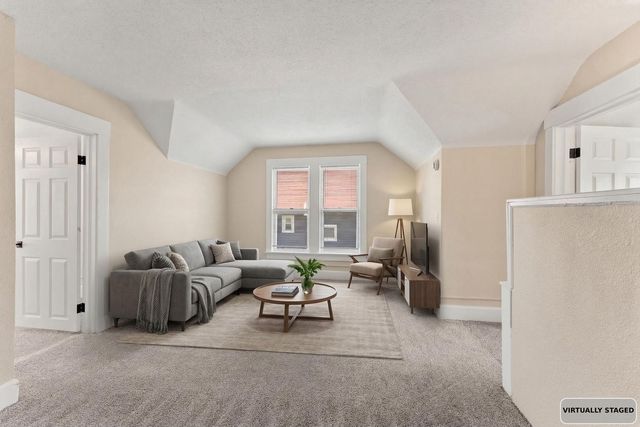 1819 W 6th Street, Davenport, IA 52802