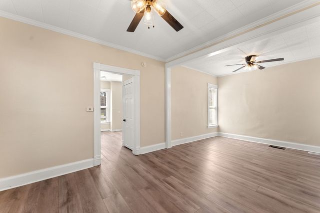 1819 W 6th Street, Davenport, IA 52802