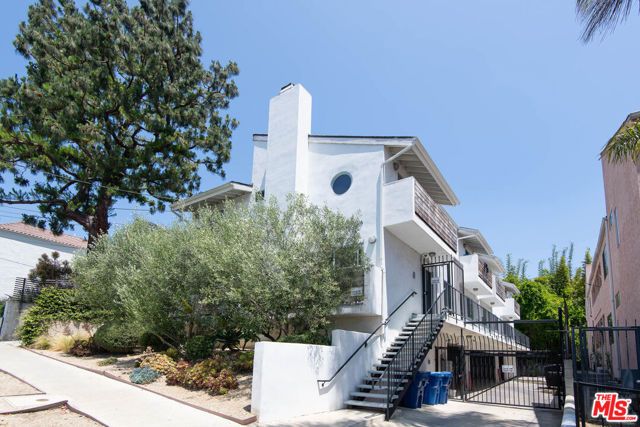 1016 Sanborn Avenue 101, Los Angeles, CA 90029