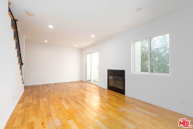 1016 Sanborn Avenue 101, Los Angeles, CA 90029