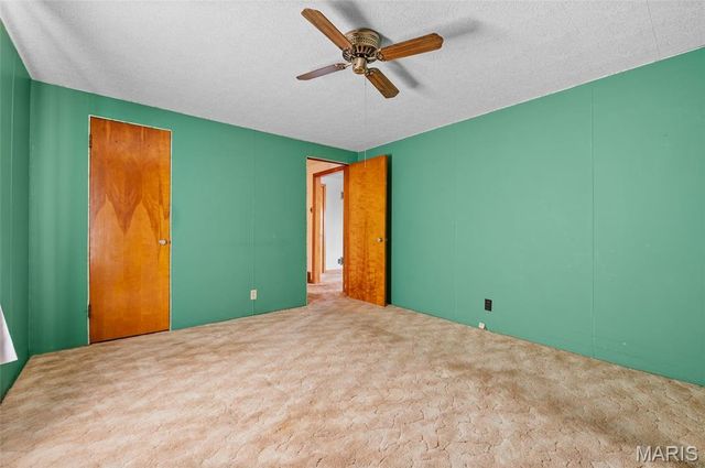 464 W Rosedale Drive, East Alton, IL 62024