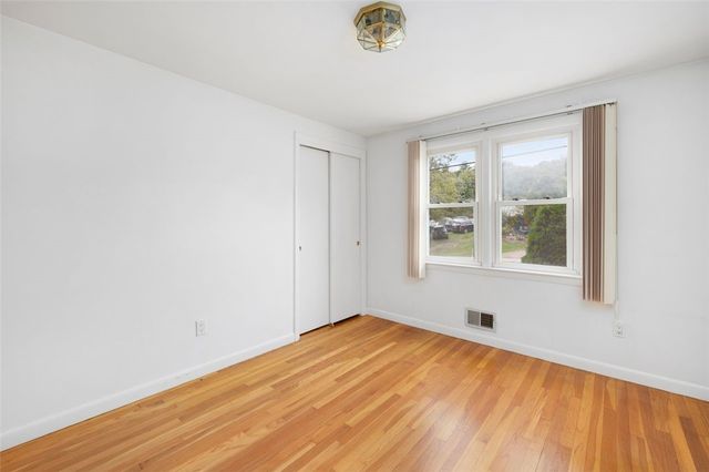 291 Old County Road, Smithfield, RI 02917