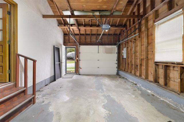 291 Old County Road, Smithfield, RI 02917